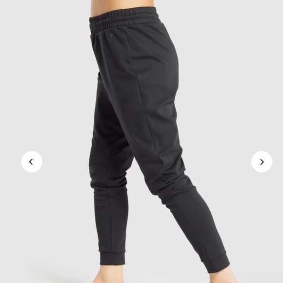 Gymshark STUDIO JOGGERS size XS - Picture 3 of 4